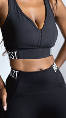 AR 2422 - ELASTIC STRAP CROP TOP